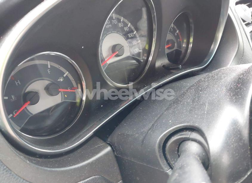 Photo 7 of 2013 Chrysler 200 LX (VIN 1C3CCBAB1DN568996)