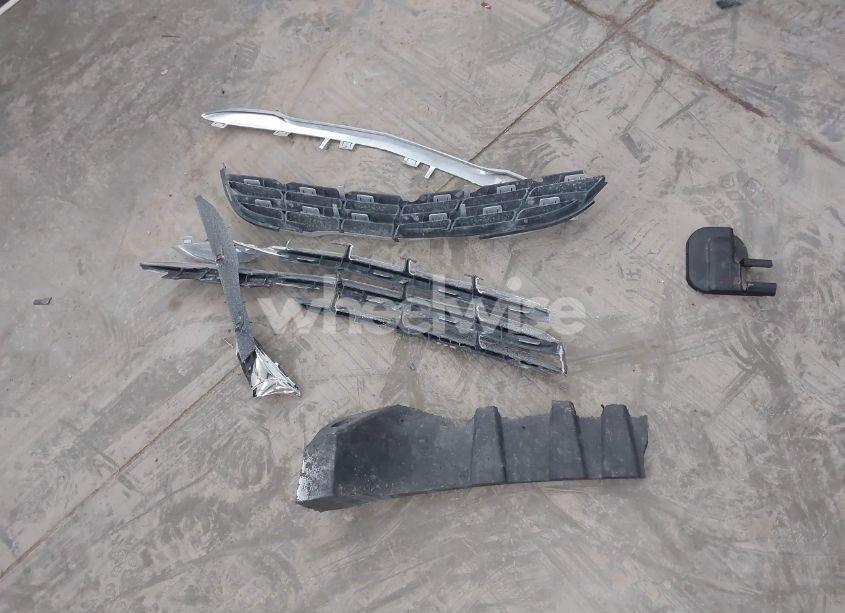 Photo 12 of 2013 Chrysler 200 LX (VIN 1C3CCBAB1DN715267)