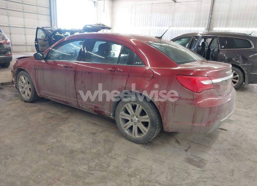 Photo 3 of 2013 Chrysler 200 LX (VIN 1C3CCBAB1DN715267)