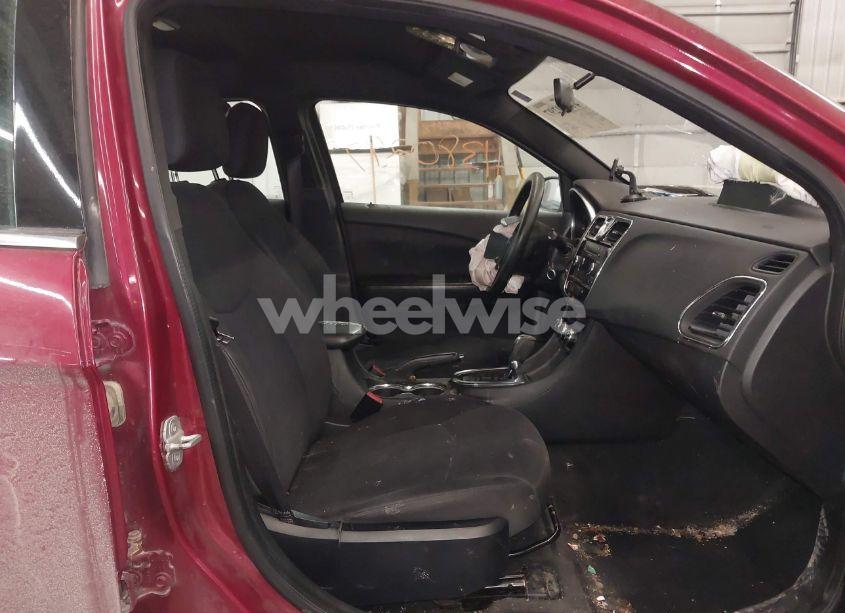 Photo 5 of 2013 Chrysler 200 LX (VIN 1C3CCBAB1DN715267)