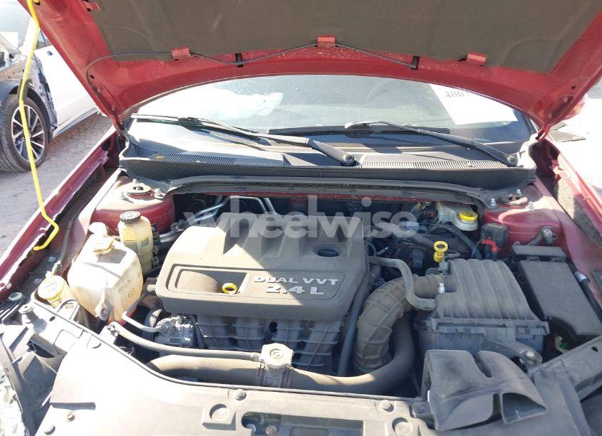 Photo 10 of 2013 Chrysler 200 LX (VIN 1C3CCBAB1DN763402)