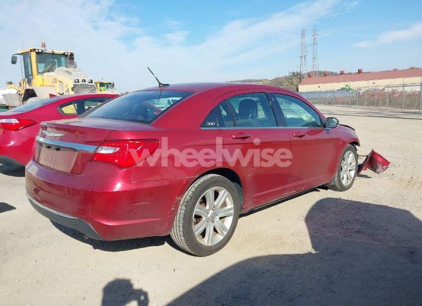 Photo 4 of 2013 Chrysler 200 LX (VIN 1C3CCBAB1DN763402)