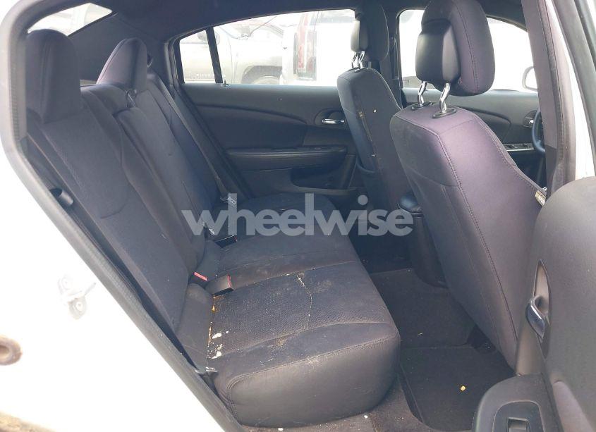 Photo 8 of 2014 Chrysler 200 LX (VIN 1C3CCBAB1EN231360)