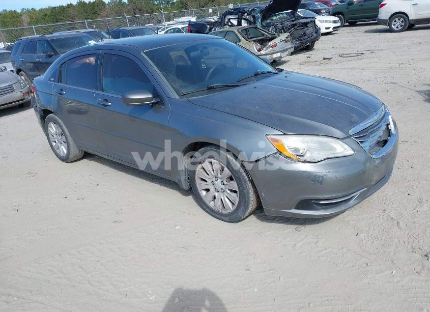 2012 Chrysler 200 LX (VIN 1C3CCBAB2CN201717) main photo