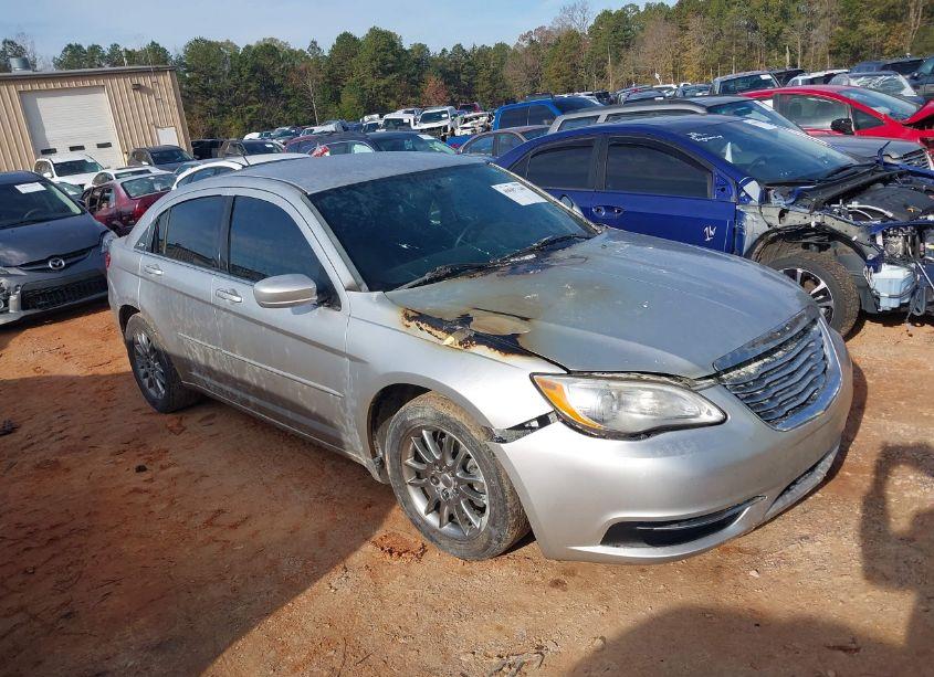 2012 Chrysler 200 LX (VIN 1C3CCBAB2CN272951) main photo