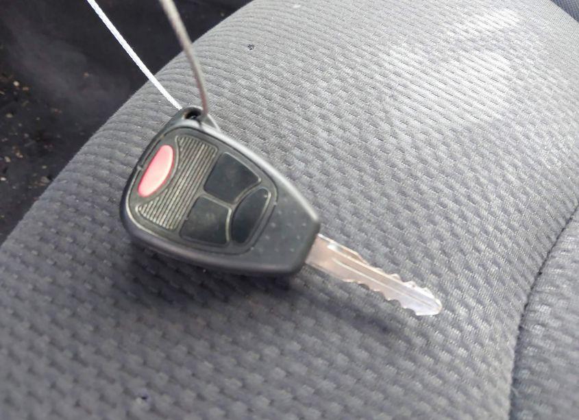 Photo 11 of 2013 Chrysler 200 LX (VIN 1C3CCBAB2DN642331)