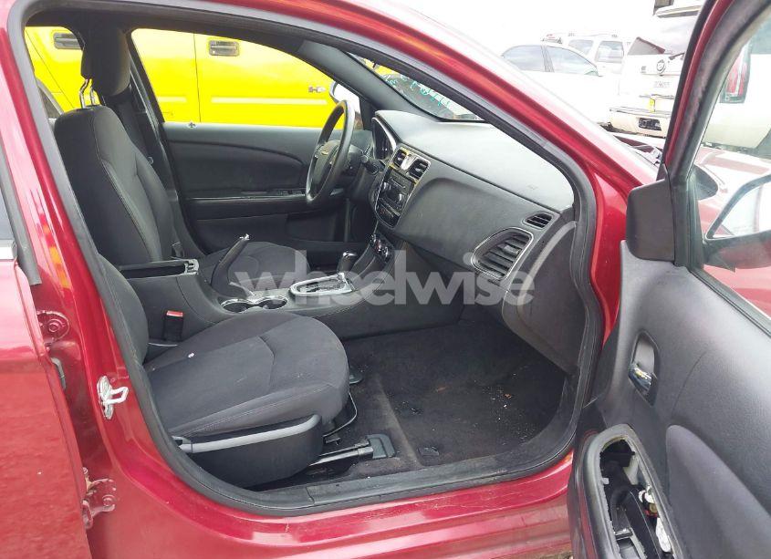 Photo 5 of 2013 Chrysler 200 LX (VIN 1C3CCBAB2DN671781)