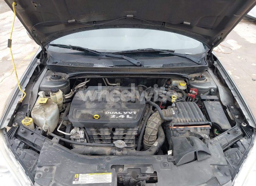 Photo 10 of 2013 Chrysler 200 LX (VIN 1C3CCBAB2DN691691)