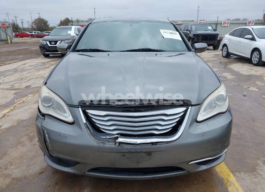 Photo 12 of 2013 Chrysler 200 LX (VIN 1C3CCBAB2DN691691)