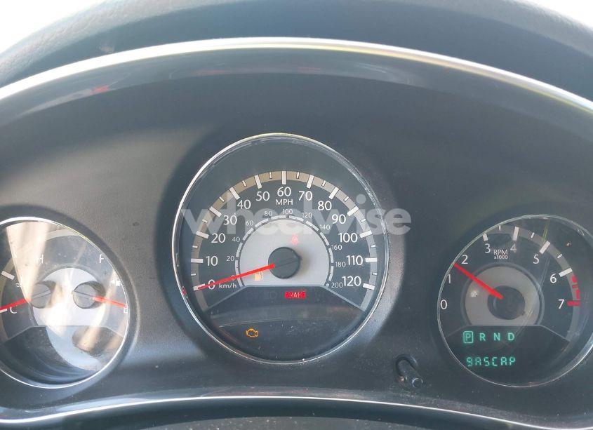 Photo 7 of 2013 Chrysler 200 LX (VIN 1C3CCBAB2DN691691)