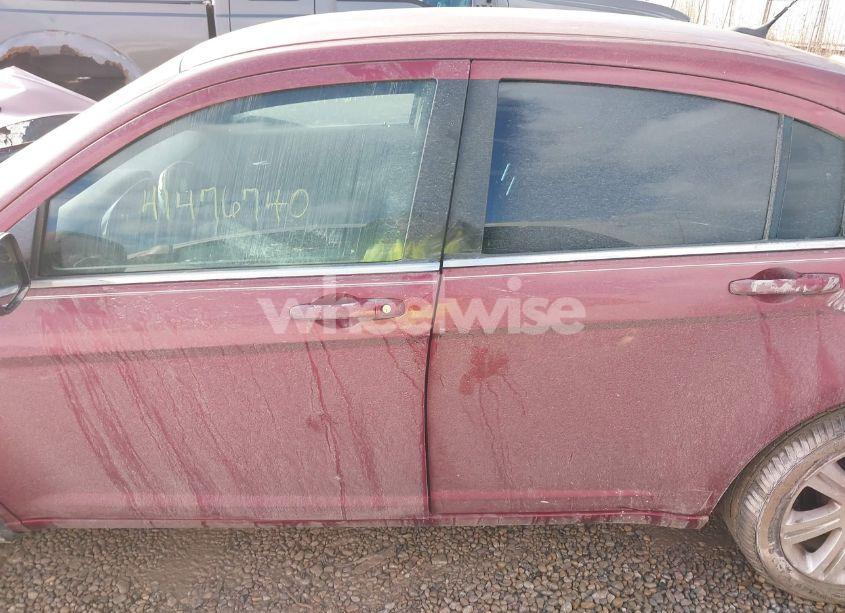 Photo 14 of 2013 Chrysler 200 LX (VIN 1C3CCBAB2DN698690)