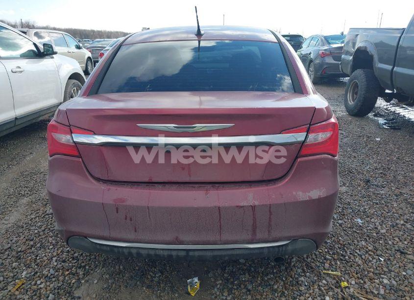 Photo 16 of 2013 Chrysler 200 LX (VIN 1C3CCBAB2DN698690)
