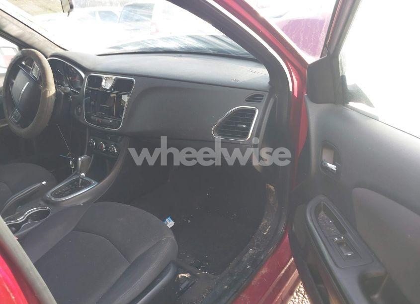 Photo 5 of 2013 Chrysler 200 LX (VIN 1C3CCBAB2DN698690)