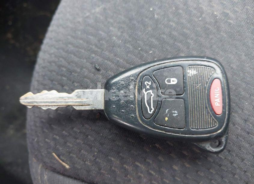 Photo 11 of 2013 Chrysler 200 LX (VIN 1C3CCBAB2DN715102)