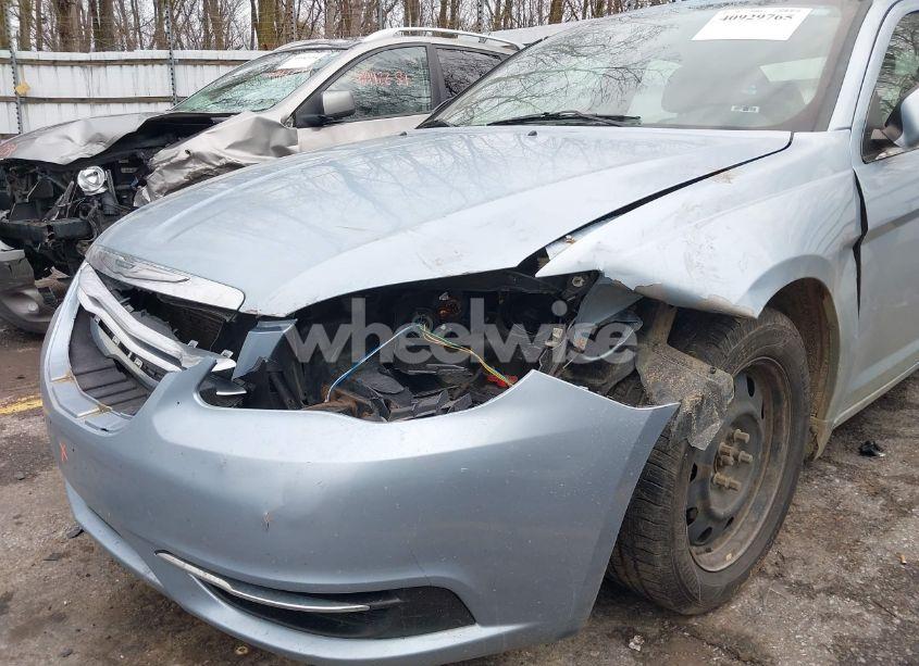 Photo 6 of 2012 Chrysler 200 LX (VIN 1C3CCBAB3CN150454)