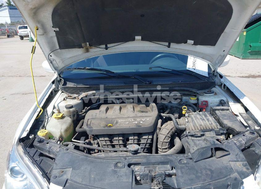 Photo 10 of 2012 Chrysler 200 LX (VIN 1C3CCBAB3CN204447)