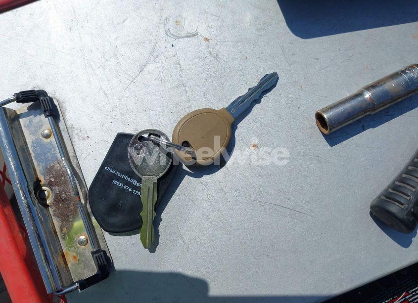 Photo 11 of 2012 Chrysler 200 LX (VIN 1C3CCBAB3CN204447)