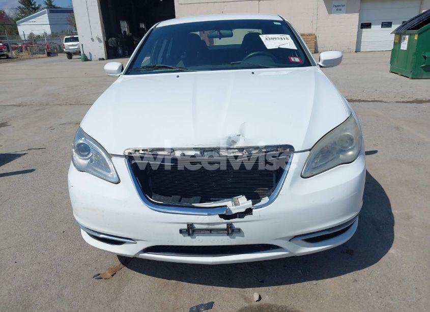 Photo 6 of 2012 Chrysler 200 LX (VIN 1C3CCBAB3CN204447)