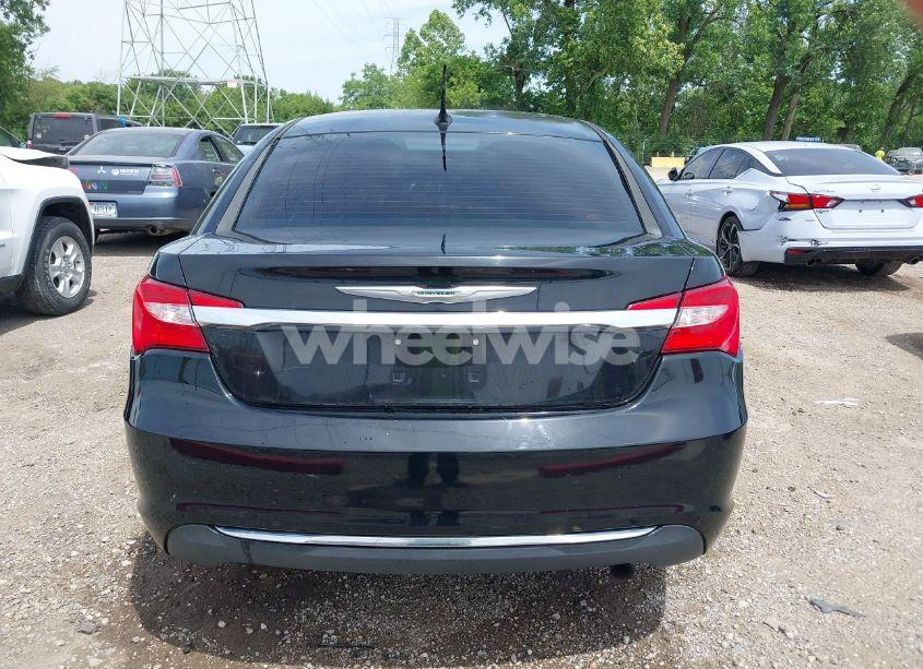 Photo 16 of 2013 Chrysler 200 LX (VIN 1C3CCBAB3DN568546)