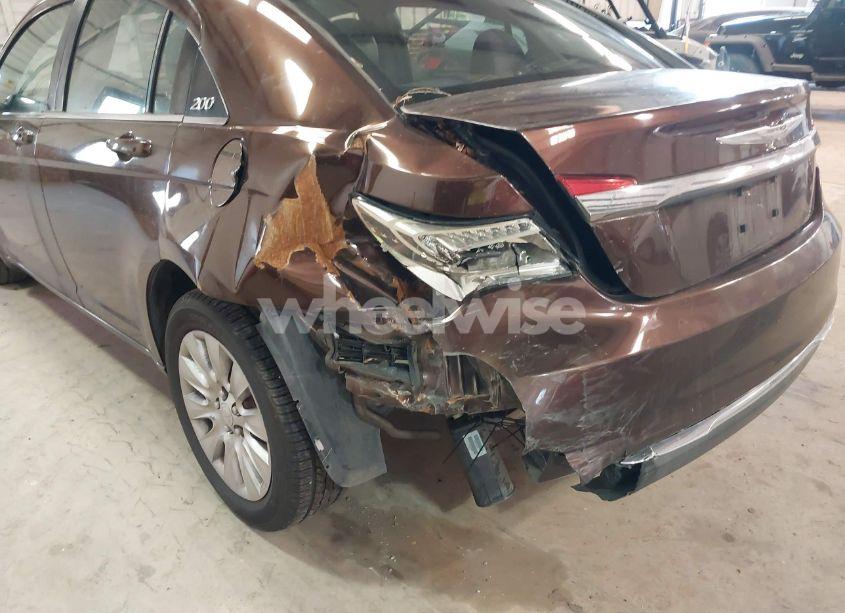 Photo 12 of 2013 Chrysler 200 LX (VIN 1C3CCBAB3DN587890)