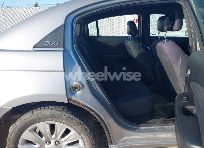 Photo 8 of 2013 Chrysler 200 LX (VIN 1C3CCBAB3DN646579)