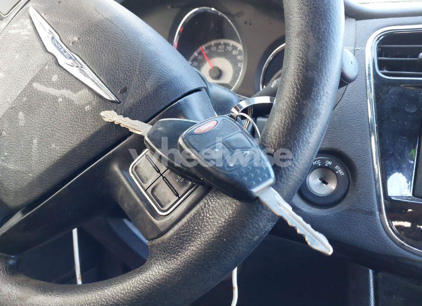 Photo 11 of 2013 Chrysler 200 LX (VIN 1C3CCBAB3DN697970)