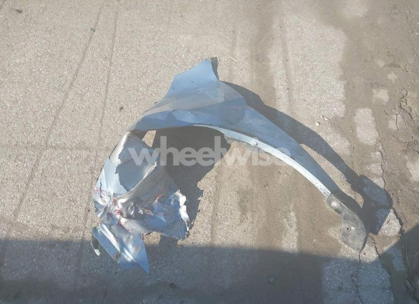 Photo 12 of 2013 Chrysler 200 LX (VIN 1C3CCBAB3DN697970)