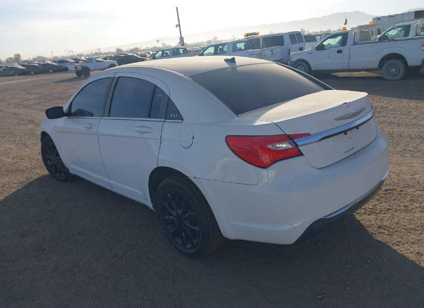 Photo 3 of 2014 Chrysler 200 LX (VIN 1C3CCBAB3EN145337)