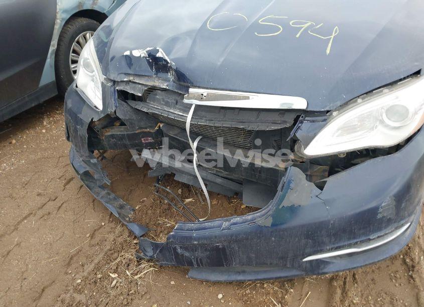 Photo 12 of 2014 Chrysler 200 LX (VIN 1C3CCBAB3EN146259)