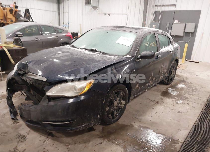 Photo 2 of 2014 Chrysler 200 LX (VIN 1C3CCBAB3EN146259)