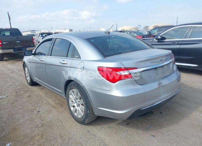 Photo 3 of 2014 Chrysler 200 LX (VIN 1C3CCBAB3EN168441)