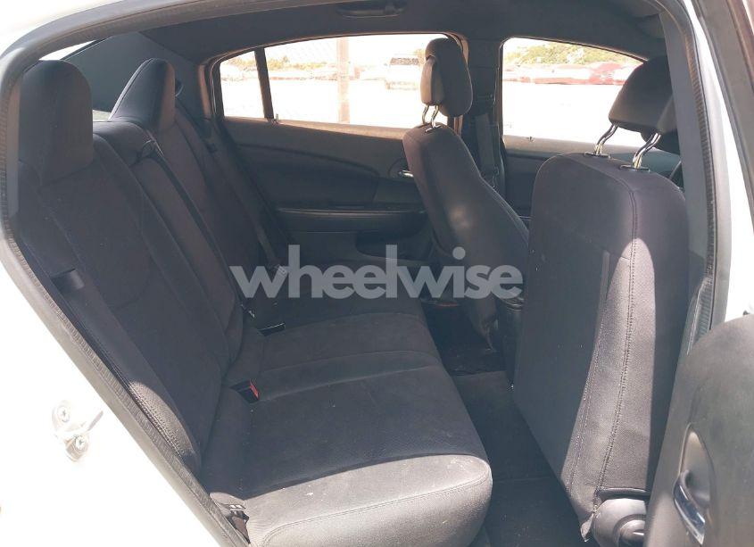 Photo 8 of 2014 Chrysler 200 LX (VIN 1C3CCBAB3EN207688)