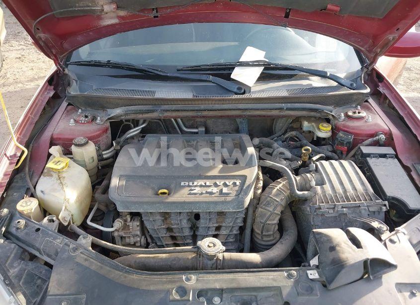 Photo 10 of 2014 Chrysler 200 LX (VIN 1C3CCBAB3EN230680)