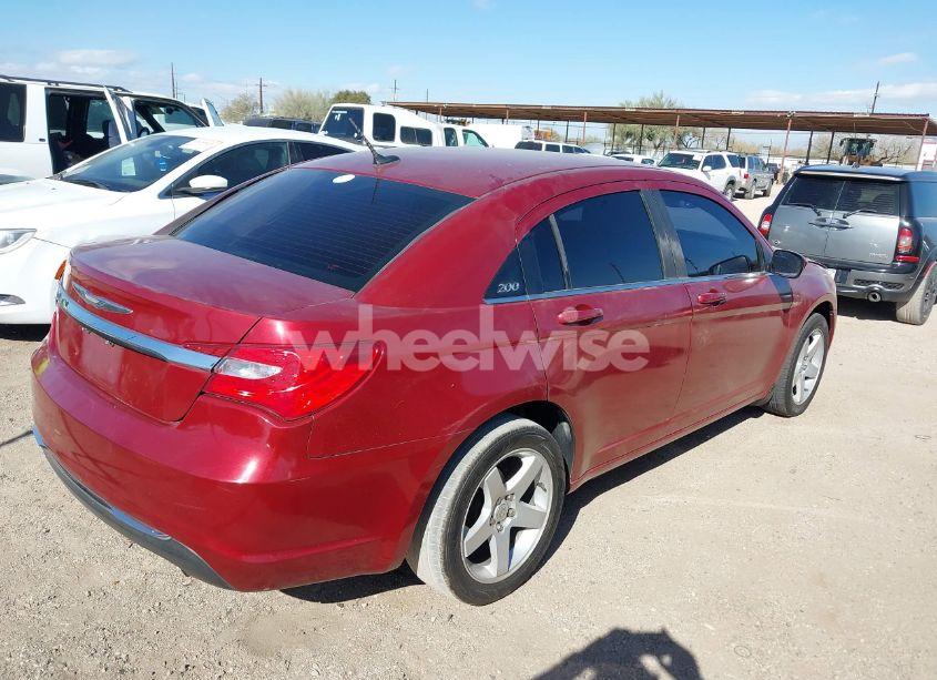 Photo 4 of 2014 Chrysler 200 LX (VIN 1C3CCBAB3EN230680)