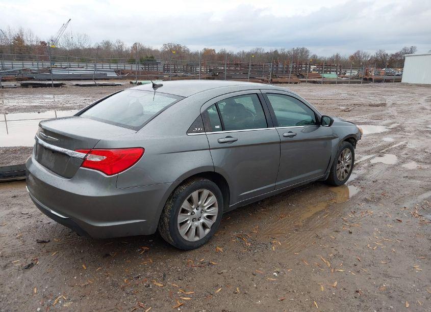 Photo 4 of 2012 Chrysler 200 LX (VIN 1C3CCBAB4CN130374)