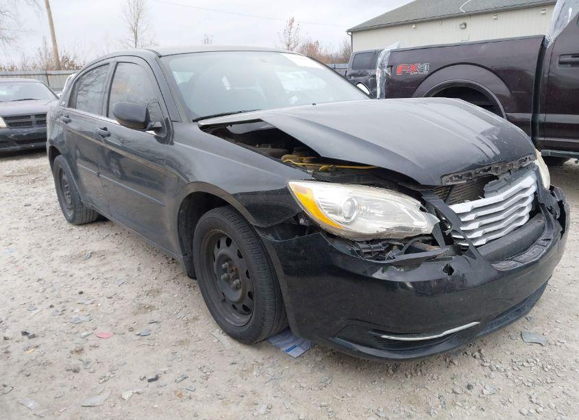 2012 Chrysler 200 LX (VIN 1C3CCBAB4CN199632) main photo