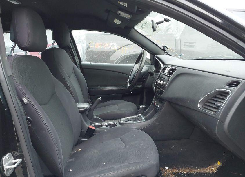 Photo 5 of 2012 Chrysler 200 LX (VIN 1C3CCBAB4CN199632)