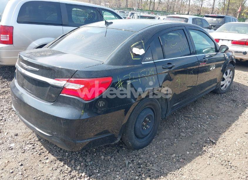 Photo 4 of 2012 Chrysler 200 LX (VIN 1C3CCBAB4CN244617)
