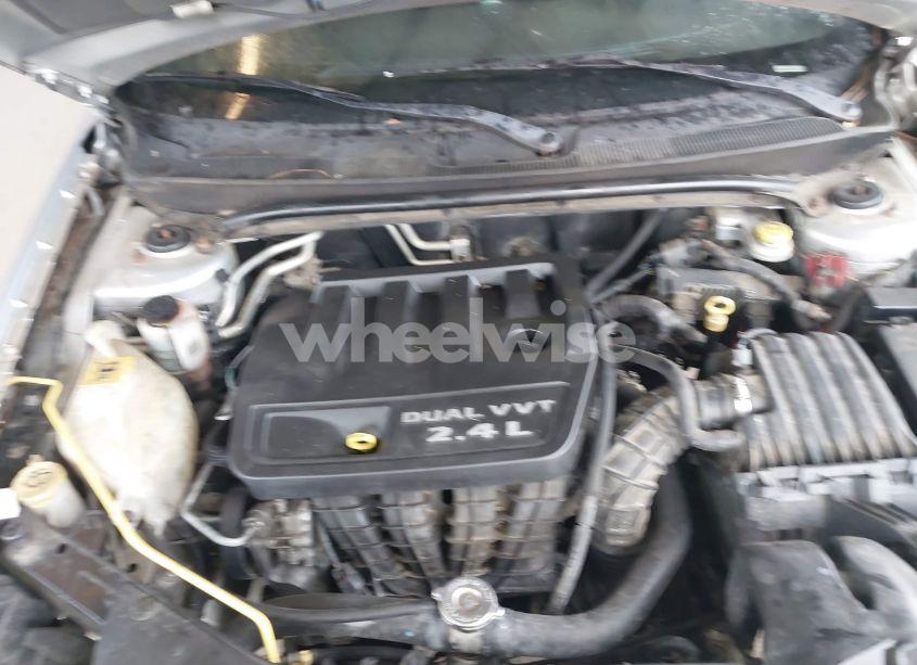 Photo 10 of 2012 Chrysler 200 LX (VIN 1C3CCBAB4CN246478)