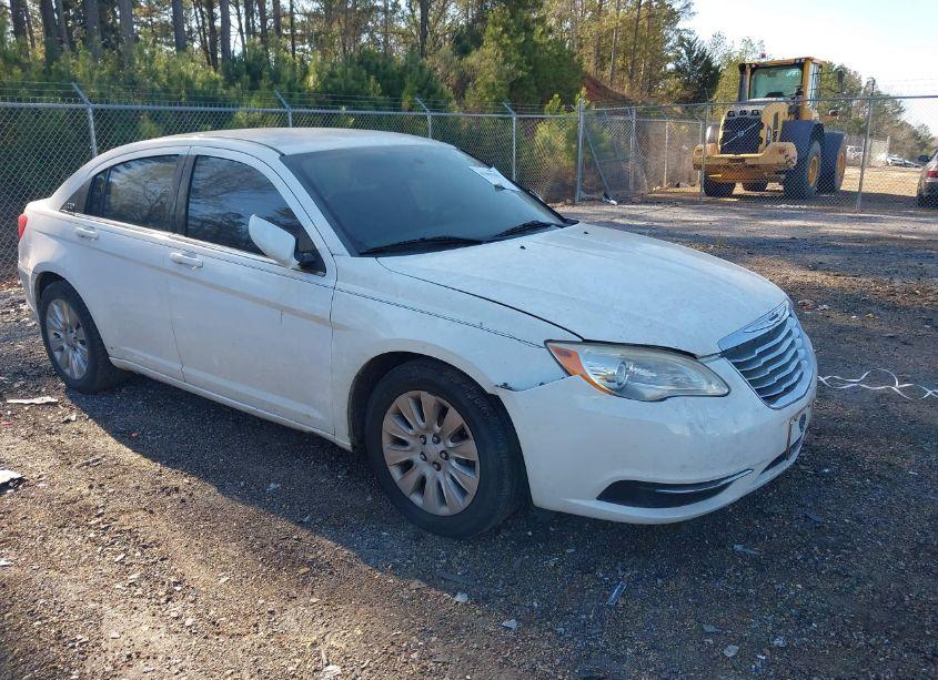 2012 Chrysler 200 LX (VIN 1C3CCBAB4CN282400) main photo