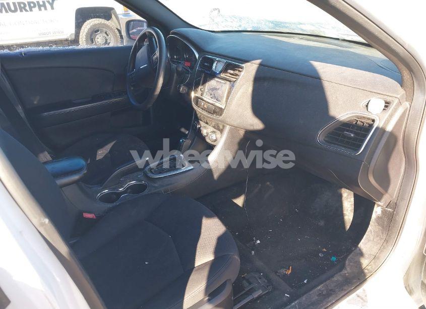 Photo 5 of 2012 Chrysler 200 LX (VIN 1C3CCBAB4CN317548)