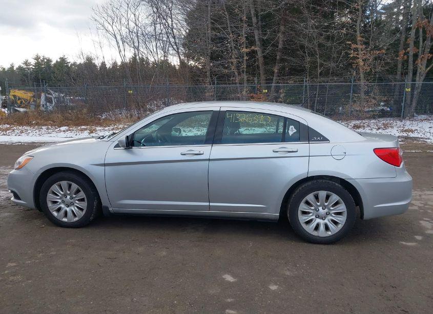 Photo 12 of 2012 Chrysler 200 LX (VIN 1C3CCBAB4CN321051)