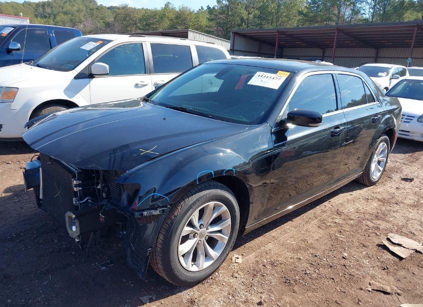 Photo 2 of 2013 Chrysler 200 LX (VIN 1C3CCBAB4DN640550)