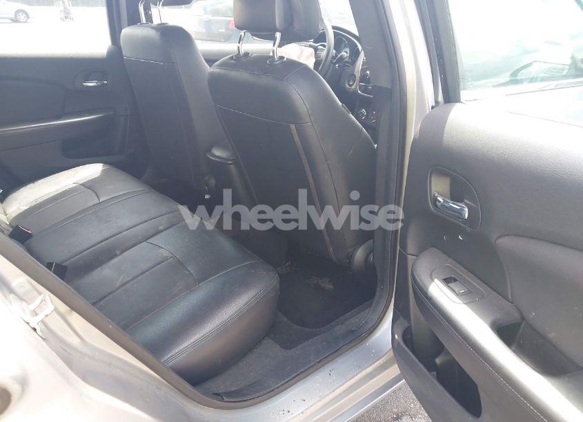 Photo 8 of 2013 Chrysler 200 LX (VIN 1C3CCBAB4DN646753)