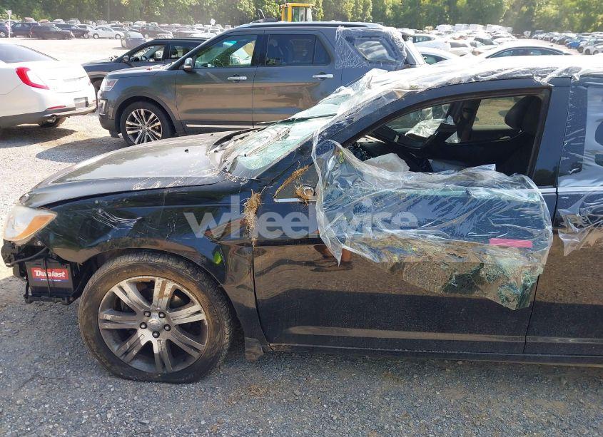 Photo 12 of 2013 Chrysler 200 LX (VIN 1C3CCBAB4DN669630)