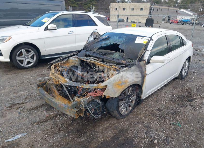 Photo 2 of 2014 Chrysler 200 LX (VIN 1C3CCBAB4EN142088)