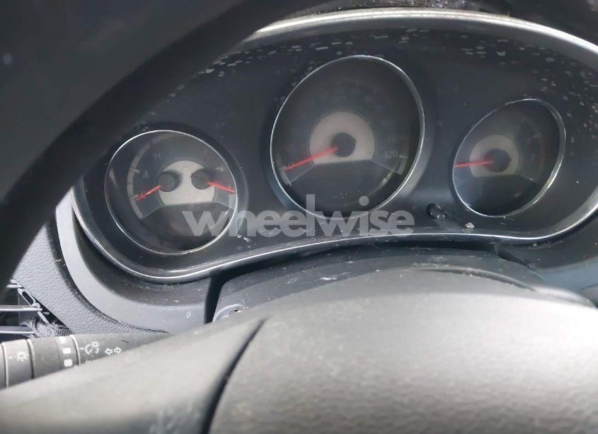 Photo 7 of 2014 Chrysler 200 LX (VIN 1C3CCBAB4EN142088)