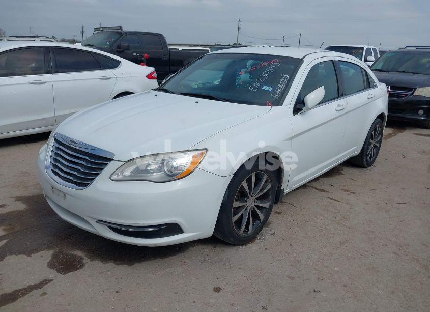 Photo 2 of 2014 Chrysler 200 LX (VIN 1C3CCBAB4EN230543)