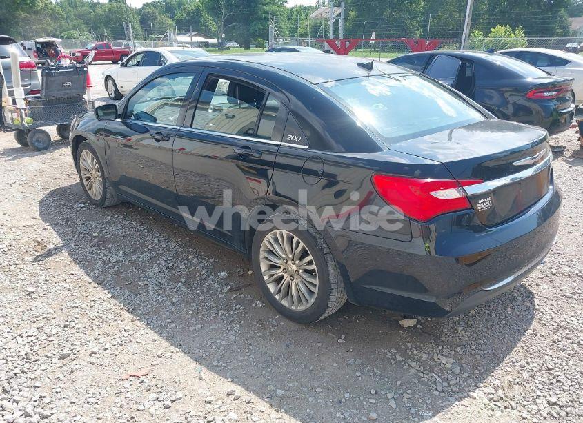 Photo 3 of 2012 Chrysler 200 LX (VIN 1C3CCBAB5CN104723)