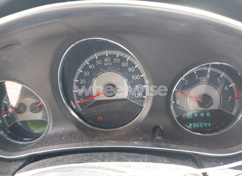 Photo 7 of 2012 Chrysler 200 LX (VIN 1C3CCBAB5CN104723)